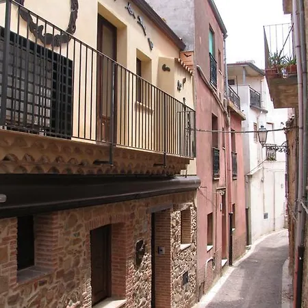 Uroboros Casa vacanze Tusa